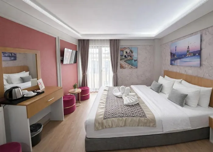 Ria Suites Boutique Hotel